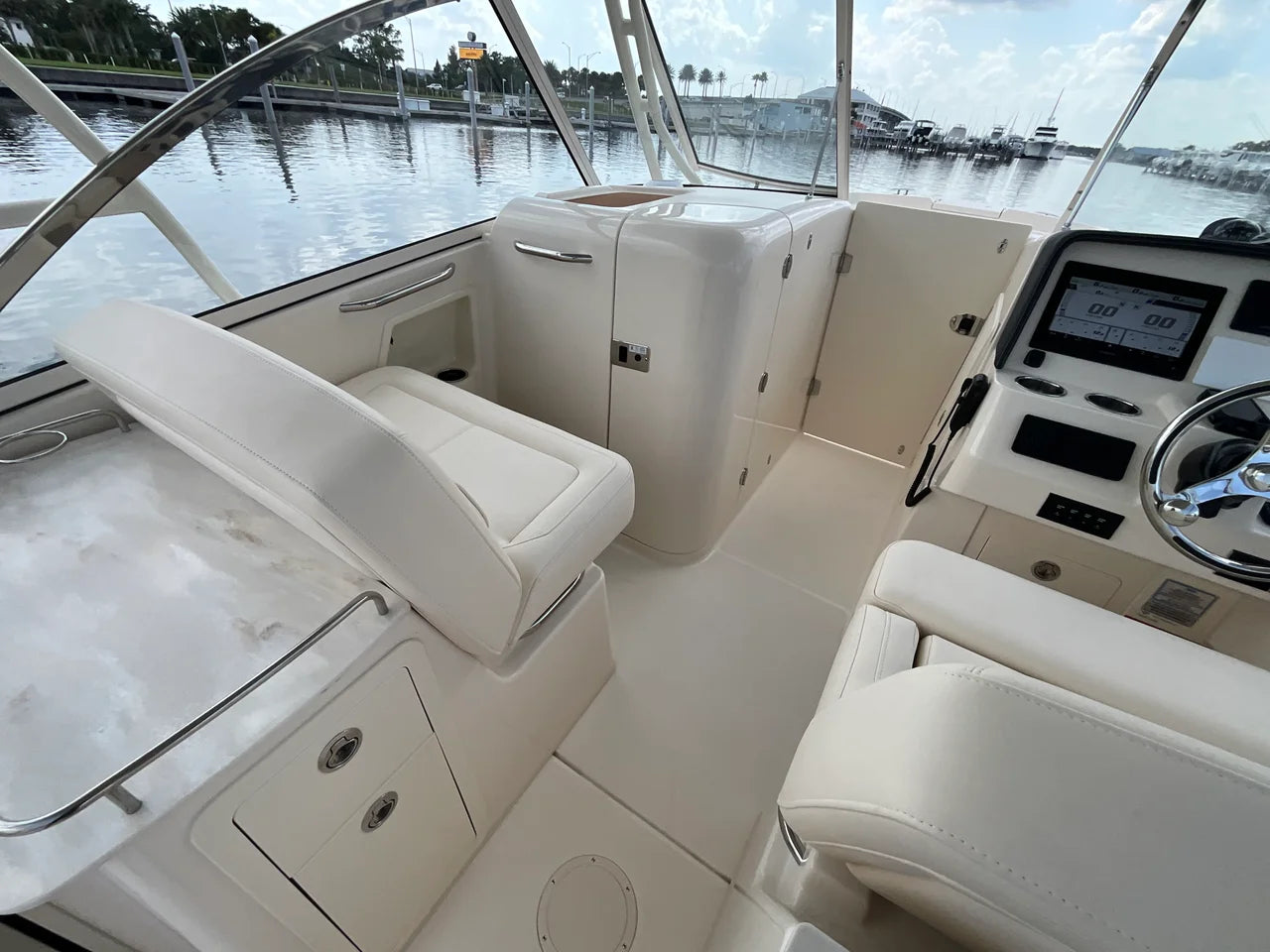 2027 Grady-White Freedom 285 28.0 feet, Jacksonville Beach, Florida #13