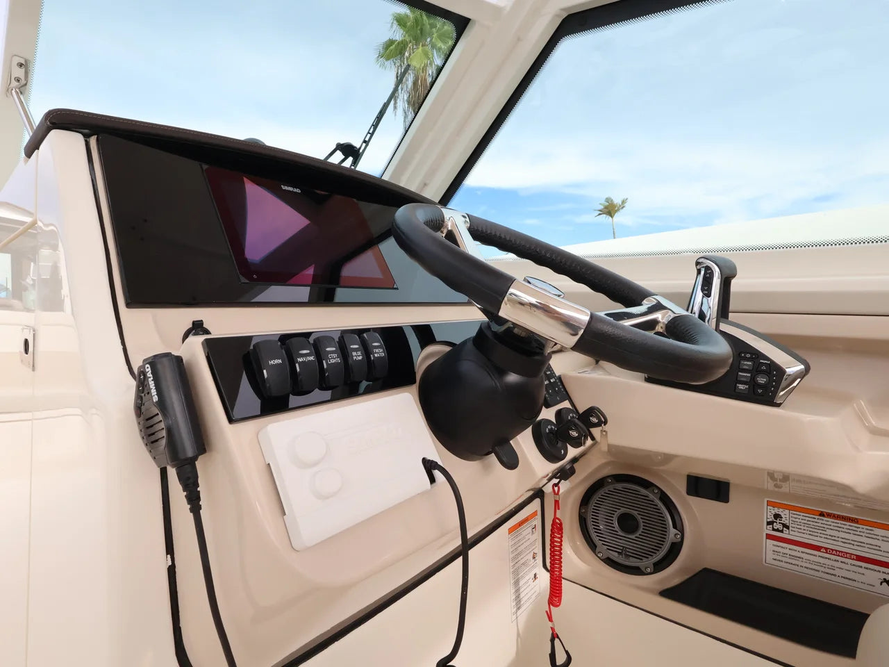 2027 Boston Whaler 280 Vantage 27.0 feet, Naples, Florida #23