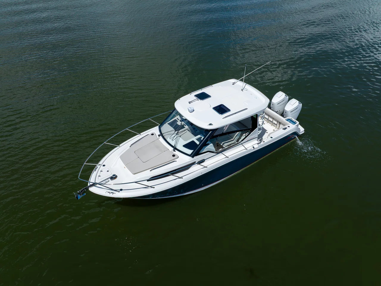 2026 Boston Whaler 325 Conquest 32.0 feet, Clearwater, Florida #11
