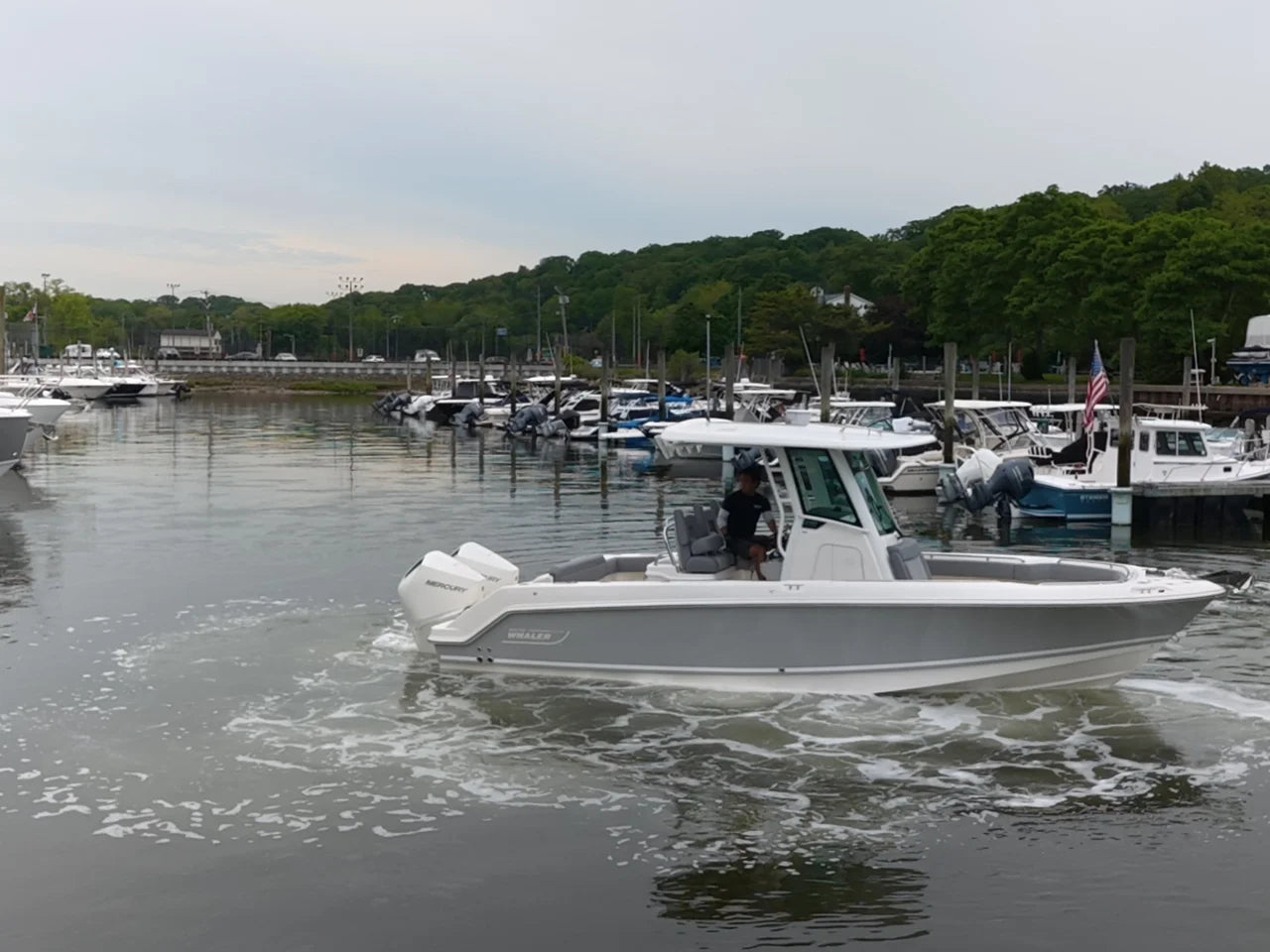 2026 Boston Whaler 250 Outrage 25.0 feet, Huntington, NY #2