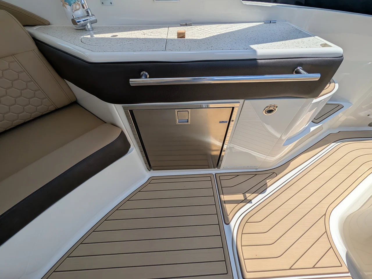 2019 Sea Ray 320 SUNDANCER 32.0 feet, Chesapeake City, MD #18
