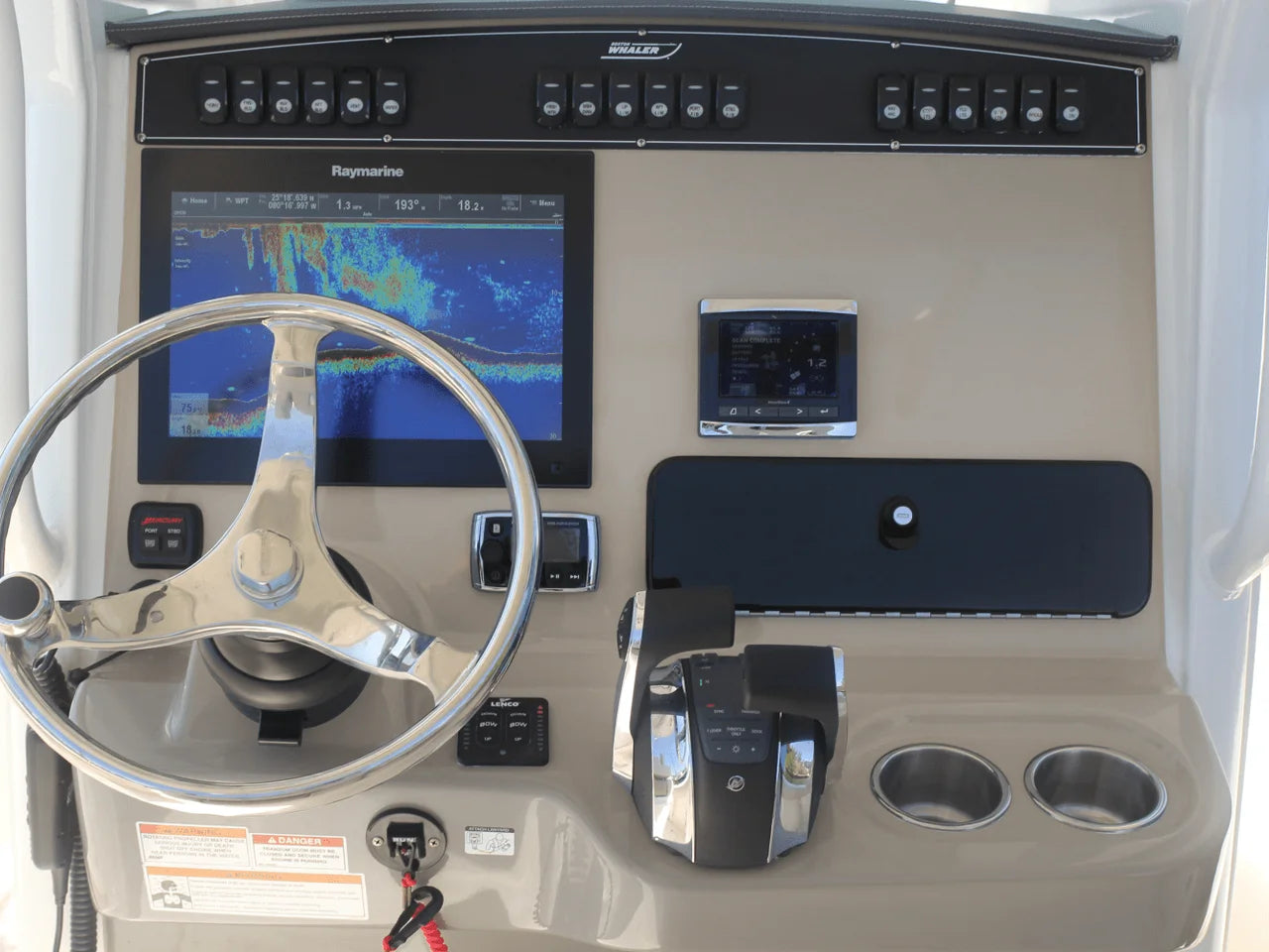 2026 Boston Whaler 250 Outrage 25.0 feet, Inuvik, Northwest Territories #95