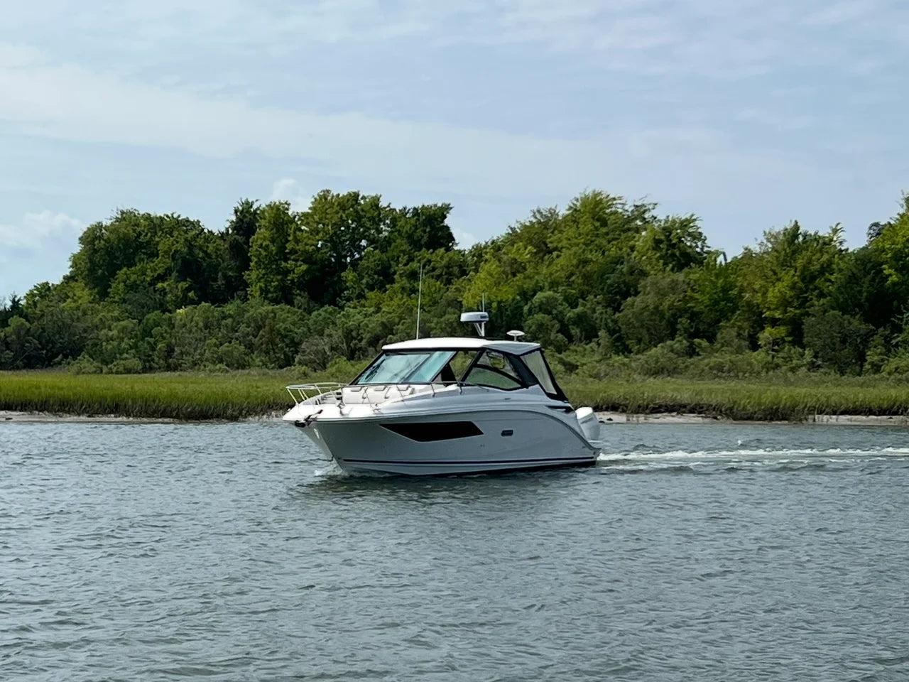 2025 Sea Ray Sundancer 320 Outboard 32.0 feet, Wrightsville Beach, North Carolina #3