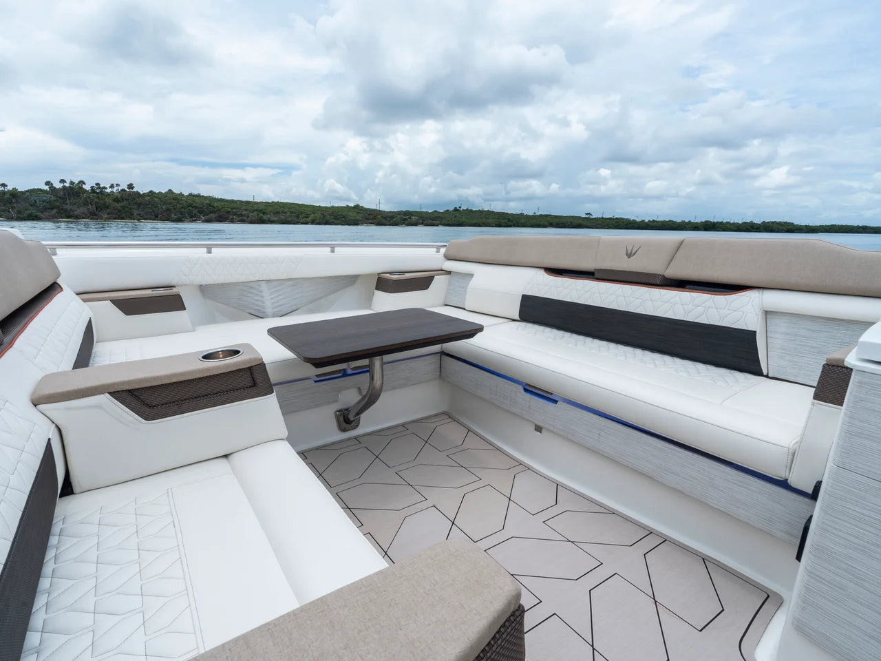 2027 Ducari 37 XIV 37.0 feet, Dania Beach, Florida #81