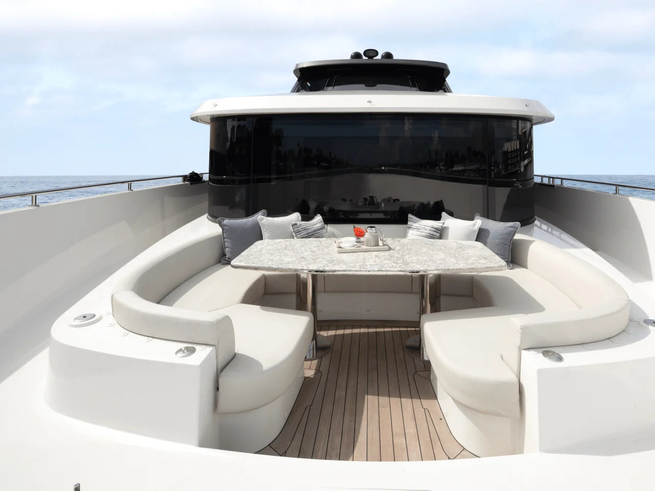 2026 Ocean Alexander 32L 106.0 feet, Inuvik, Northwest Territories #49