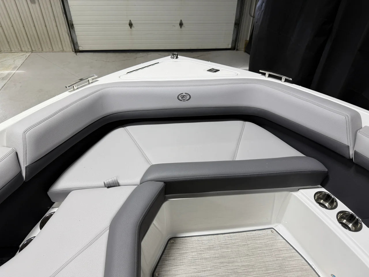 2024 Cobalt R8 OB 28.0 feet, Crosslake, Minnesota #92