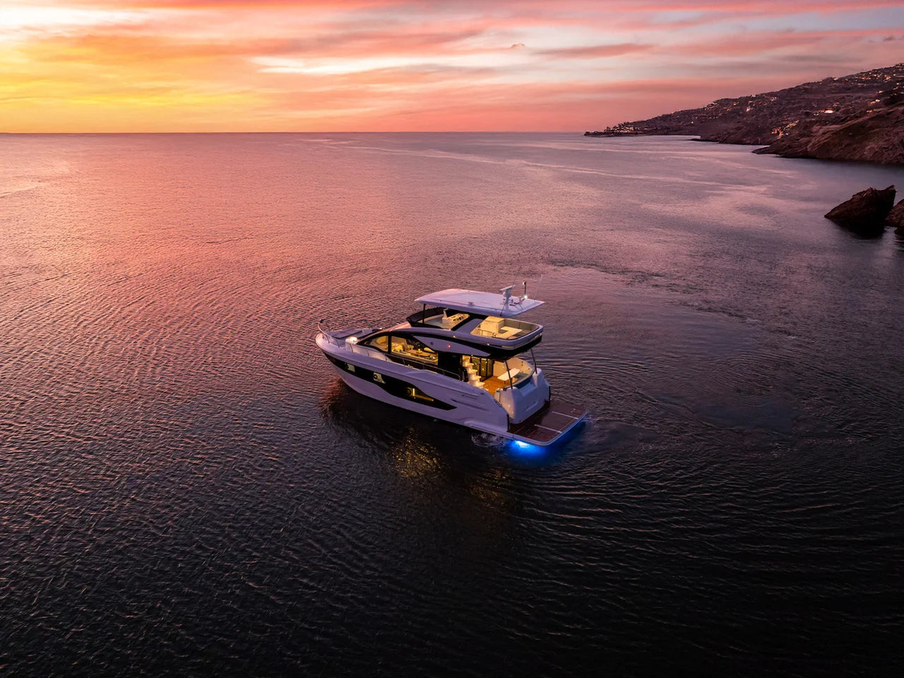 2027 Cruisers Yachts 50 FLY 50.0 feet, Pensacola, Florida #11