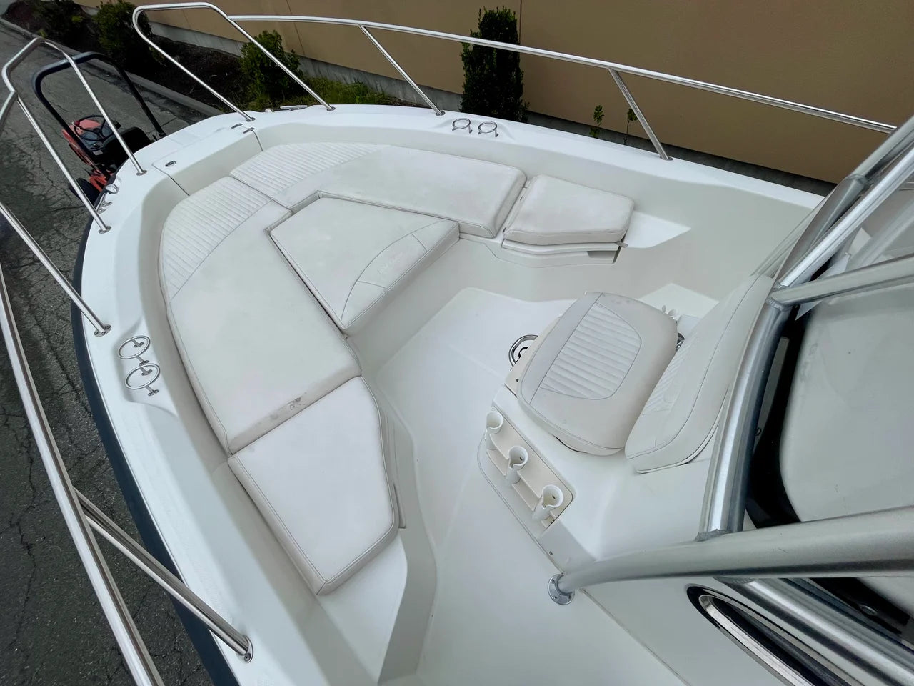 2013 Boston Whaler 230 DAUNTLESS 23.0 feet, Danvers, Massachusetts #15