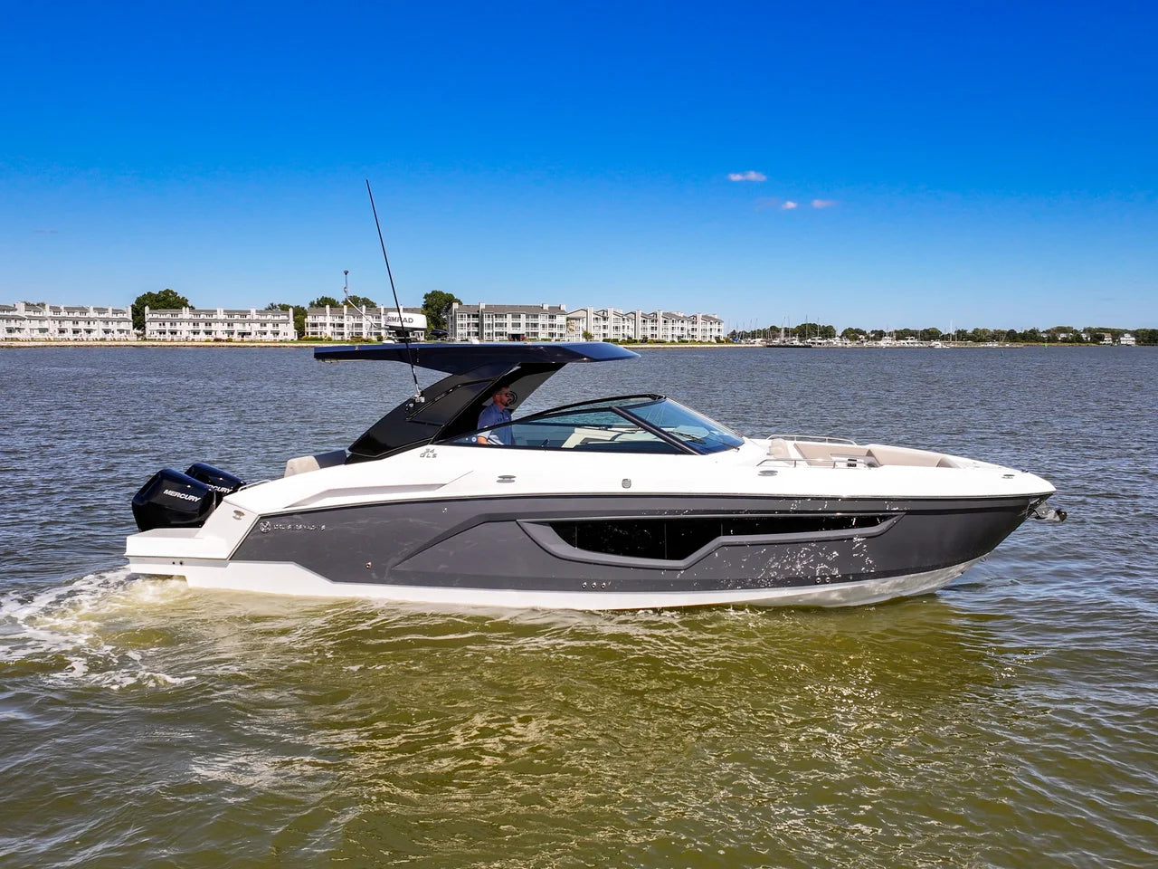 2026 Cruisers Yachts 34 GLS Outboard 34.0 feet, Grasonville, MD #1