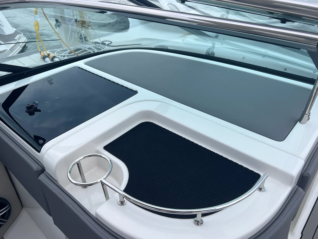 2026 Sea Ray SLX 310 Outboard 31.0 feet, Wrightsville Beach, North Carolina #3