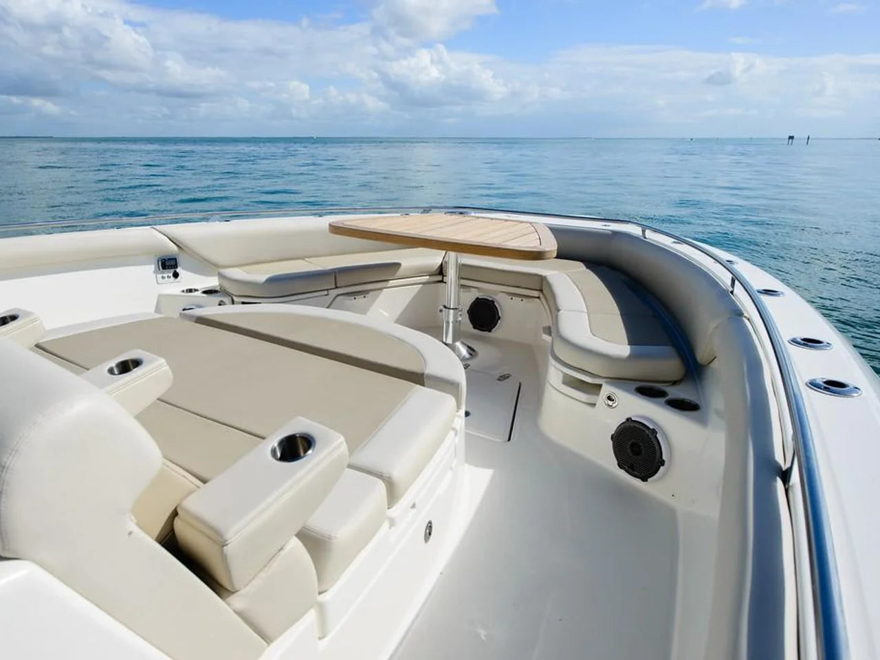 2026 Boston Whaler 420 Outrage 42.0 feet, Inuvik, Northwest Territories #12