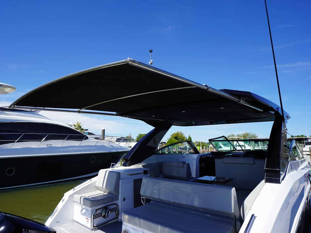 2026 Cruisers Yachts 34 GLS Outboard 34.0 feet, Grasonville, MD #12