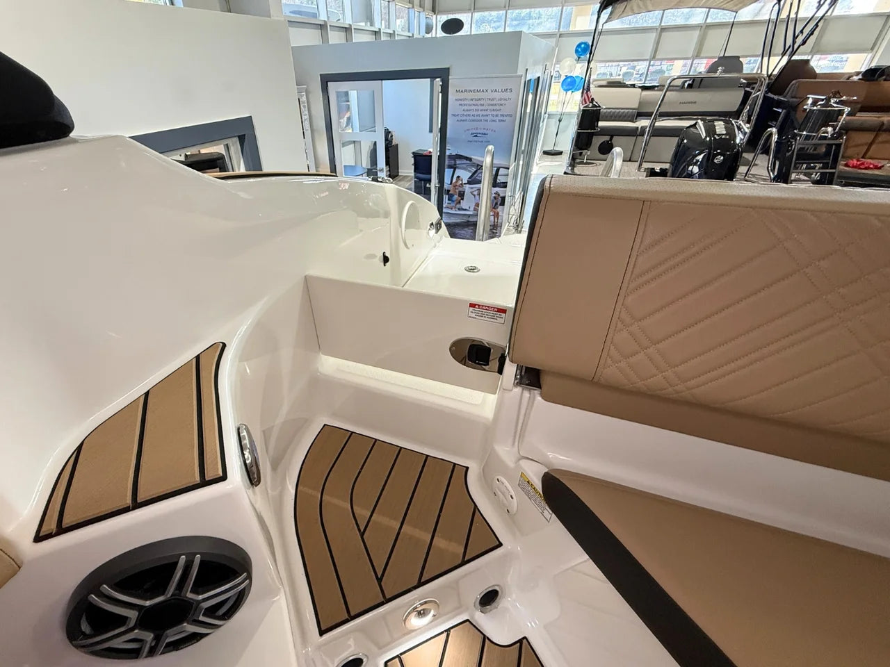 2026 Sea Ray SDX 250 Surf 25.0 feet, Cornelius, North Carolina #2