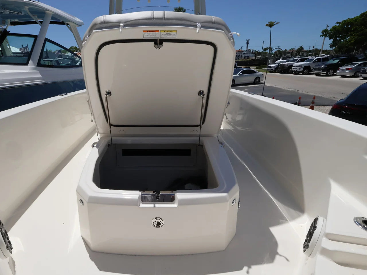 2027 Boston Whaler 250 Dauntless 25.0 feet, Naples, Florida #20