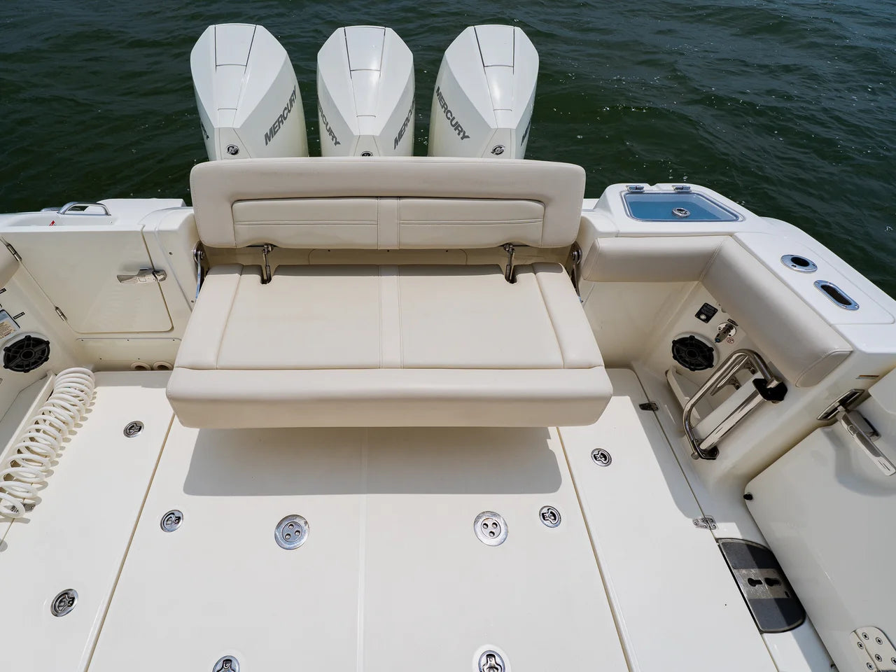 2023 Boston Whaler 350 Realm 35.0 feet, Clearwater, Florida #97
