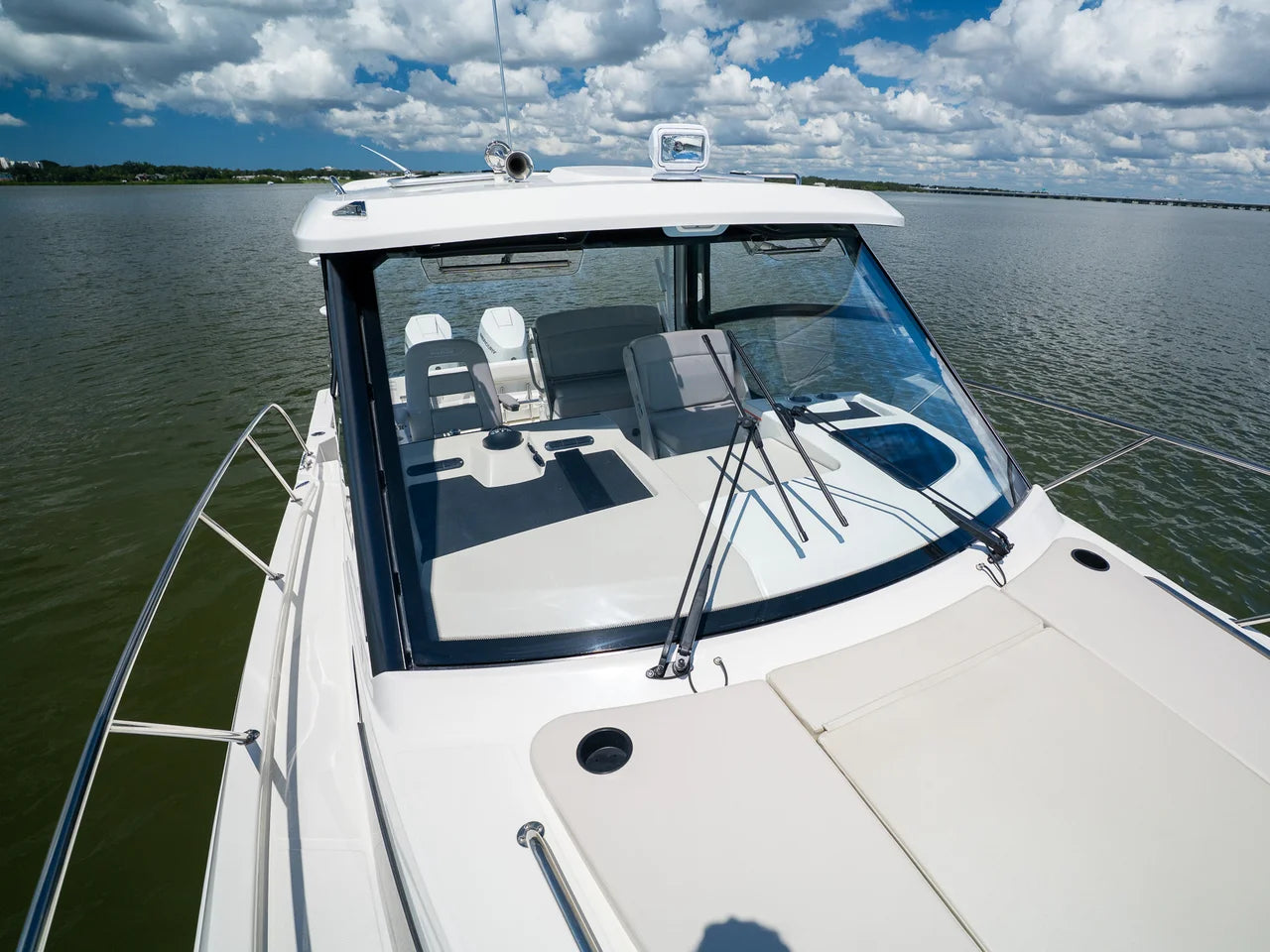 2026 Boston Whaler 325 Conquest 32.0 feet, Clearwater, Florida #85