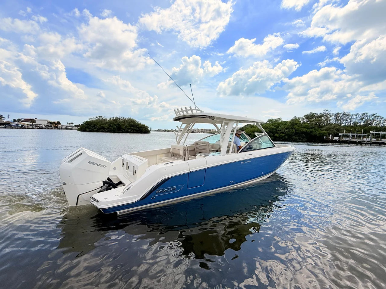2024 Boston Whaler 320 Vantage 32.0 feet, St Petersburg, FL #15