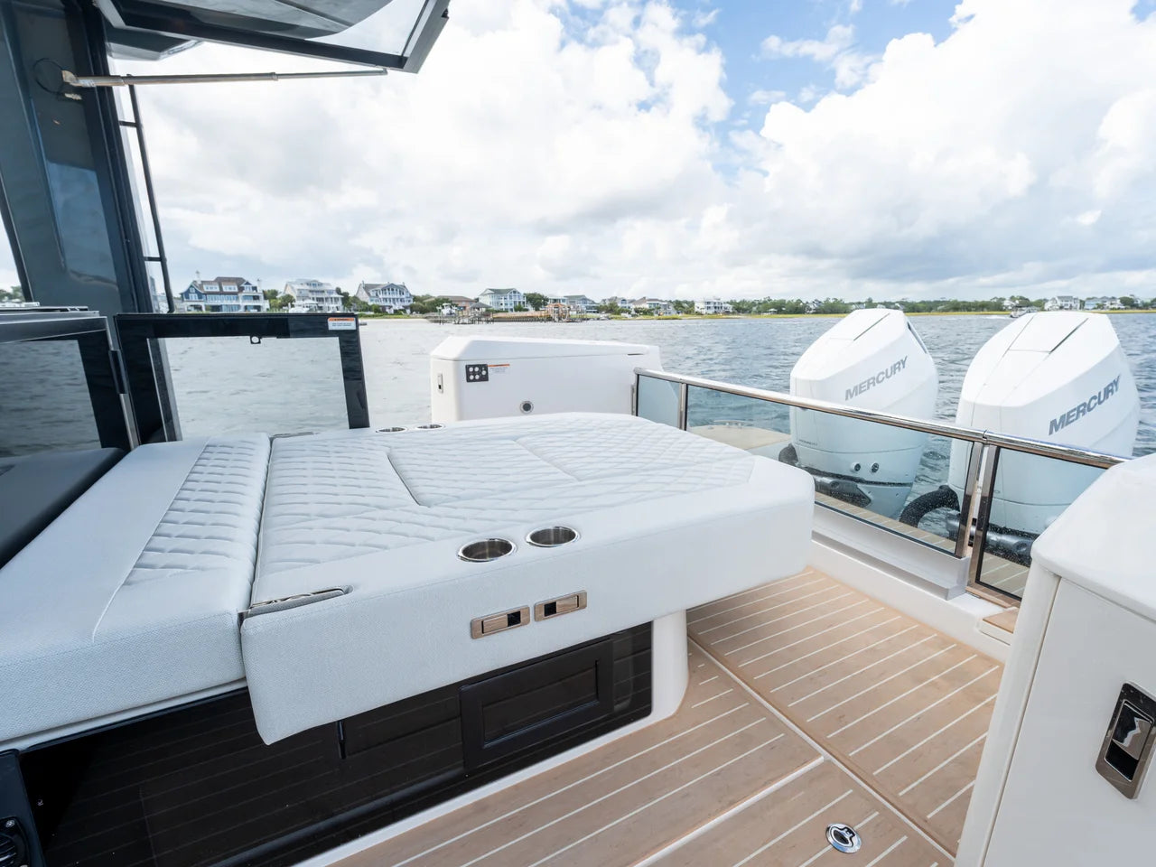 2027 Saxdor 400 GTC 40.0 feet, Wrightsville Beach, North Carolina #15
