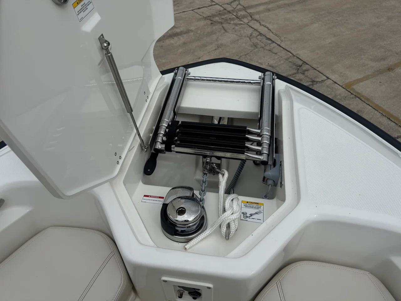 2027 Boston Whaler 280 Dauntless 28.0 feet, Cocoa, Florida #17