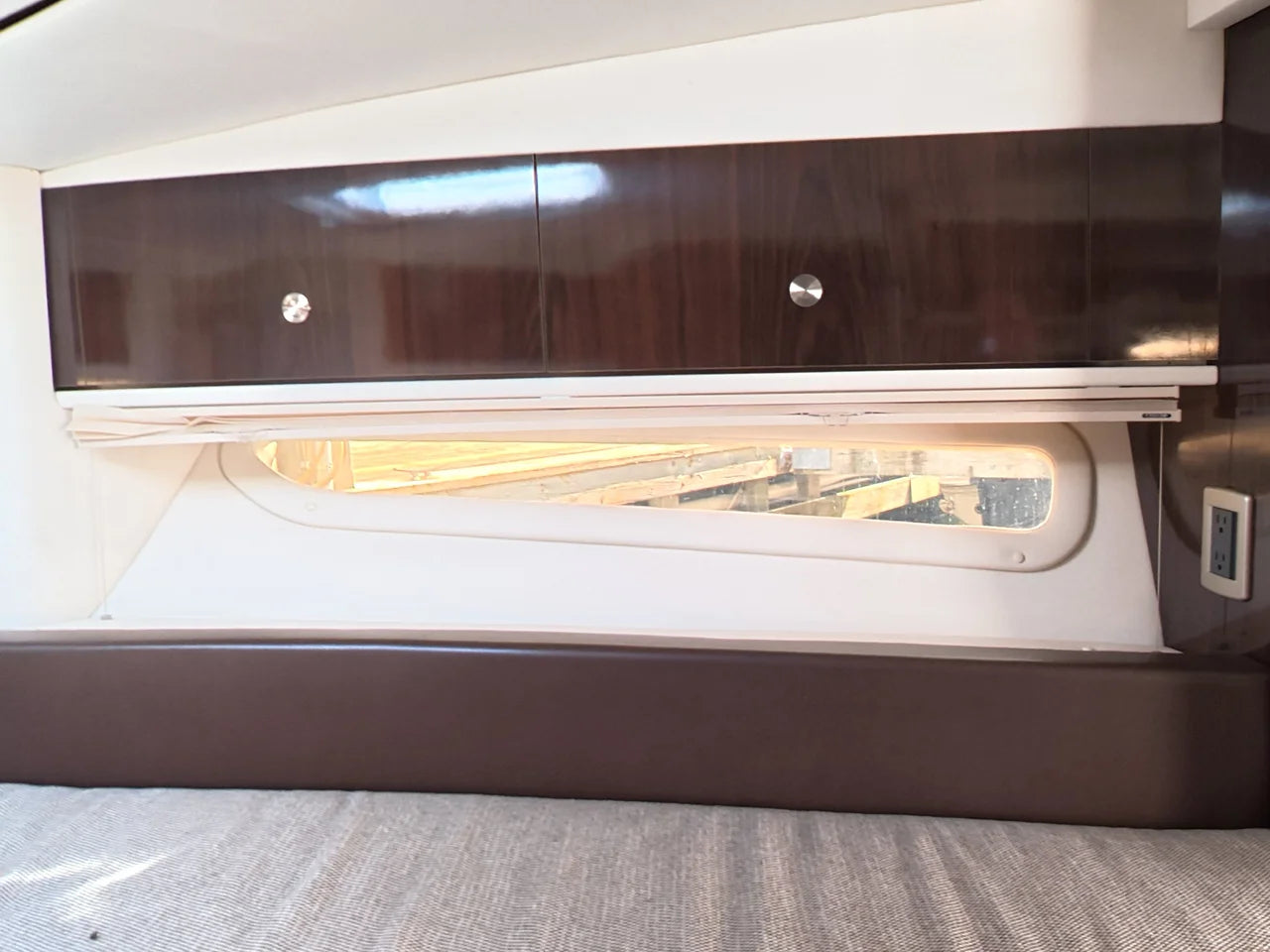 2016 Sea Ray 330 Sundancer 33.0 feet, Huntington, NY #30