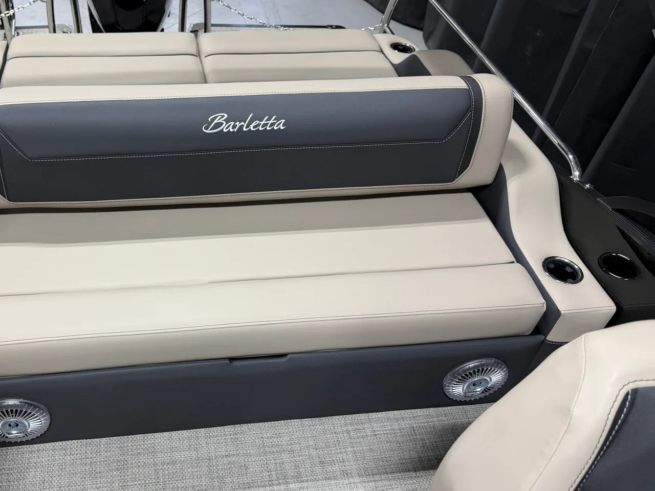 2027 Barletta CABRIO22UC 22.0 feet, Crosslake, Minnesota #55