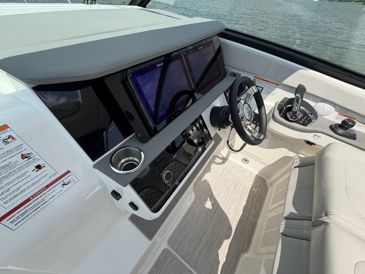 2026 Sea Ray Sundancer 320 Outboard 32.0 feet, Seabrook, TX #24