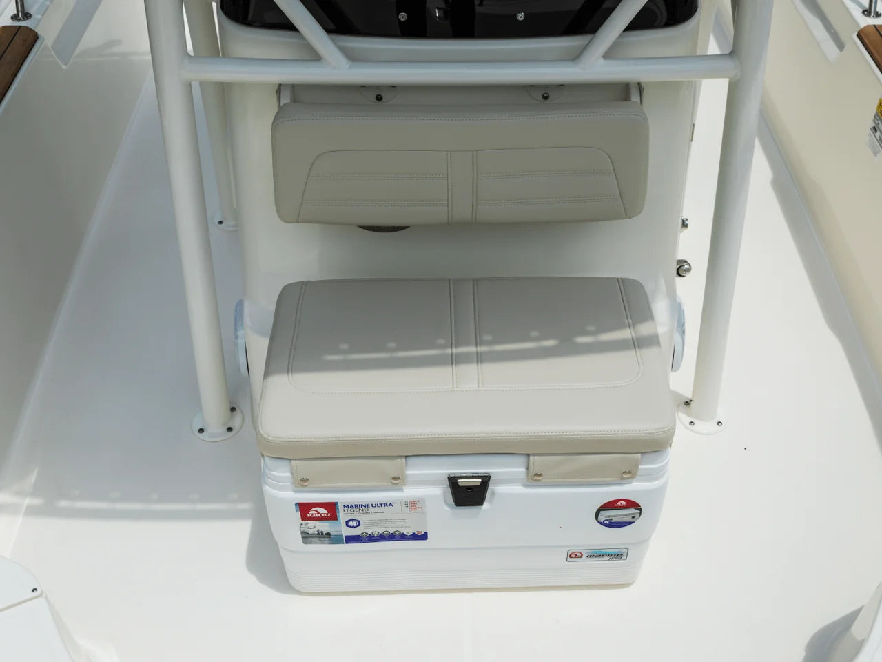 2027 Boston Whaler 190 Montauk 19.0 feet, St Petersburg, FL #34