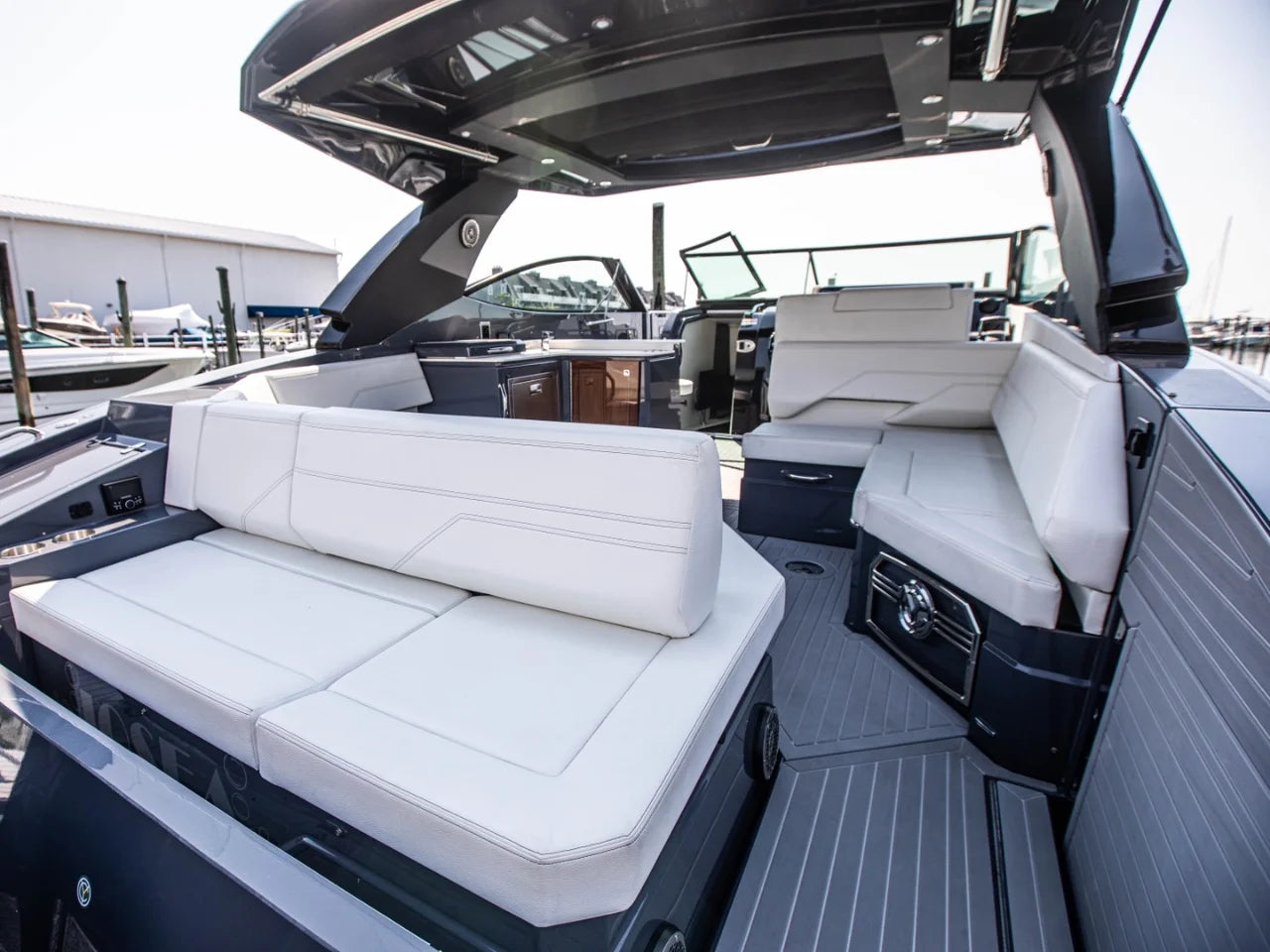 2024 Cruisers Yachts 38 GLS-OB SB 38.0 feet, Somers Point, New Jersey #14