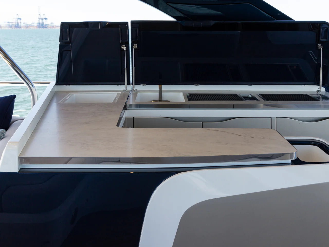 2027 Galeon 620 FLY 62.0 feet, Pompano Beach, FL #32