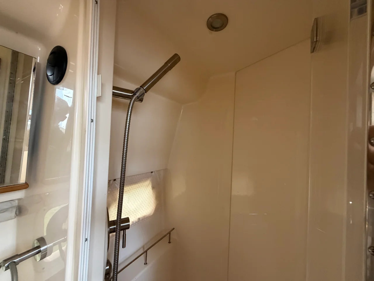 2019 Sea Ray Sundancer 350 Coupe 35.0 feet, Pensacola, Florida #19