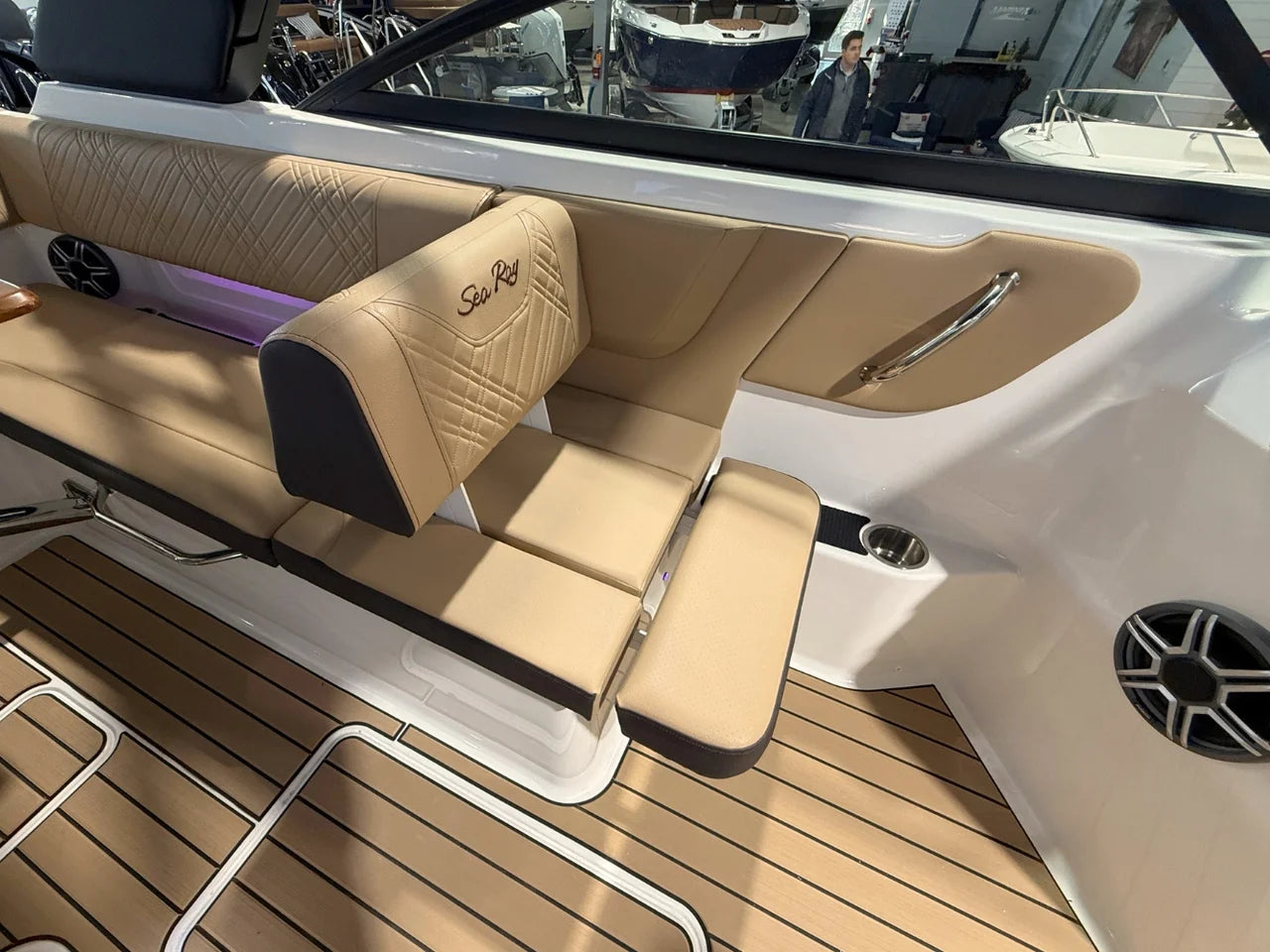 2026 Sea Ray SDX 250 Surf 25.0 feet, Cornelius, North Carolina #18