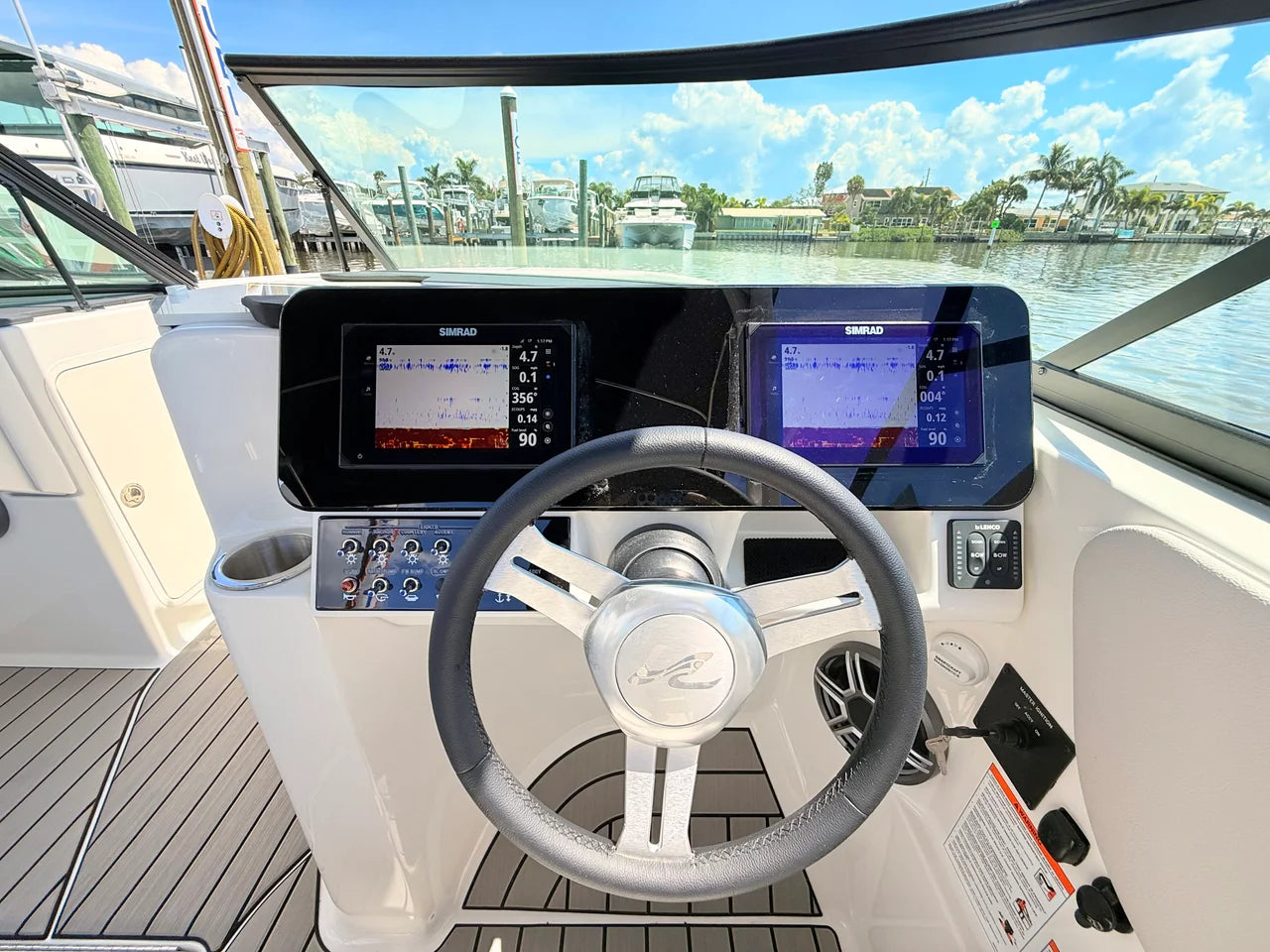 2027 Sea Ray SDX 270 Outboard 27.0 feet, St Petersburg, FL #48