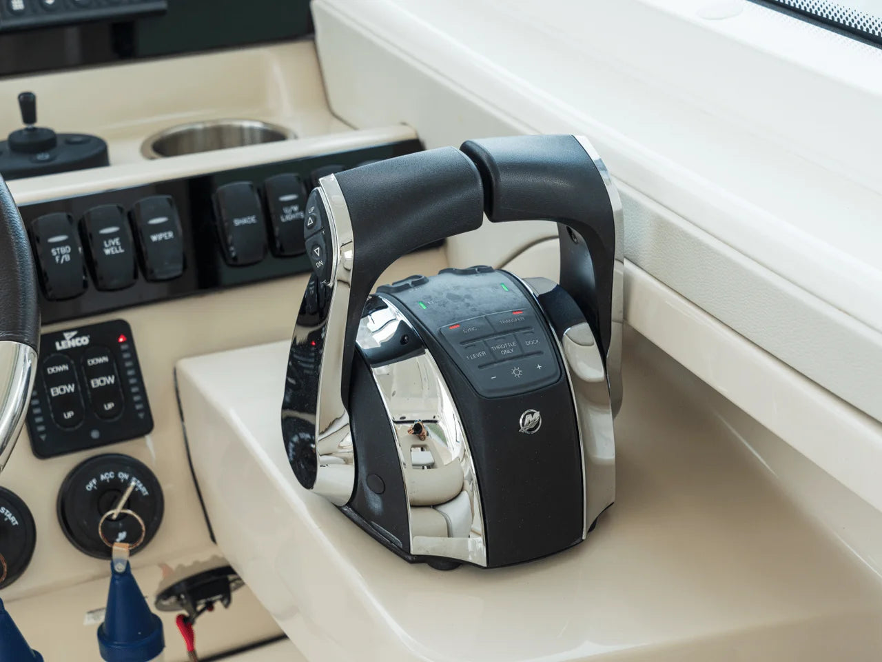 2027 Boston Whaler 280 Vantage 28.0 feet, Wrightsville Beach, North Carolina #19