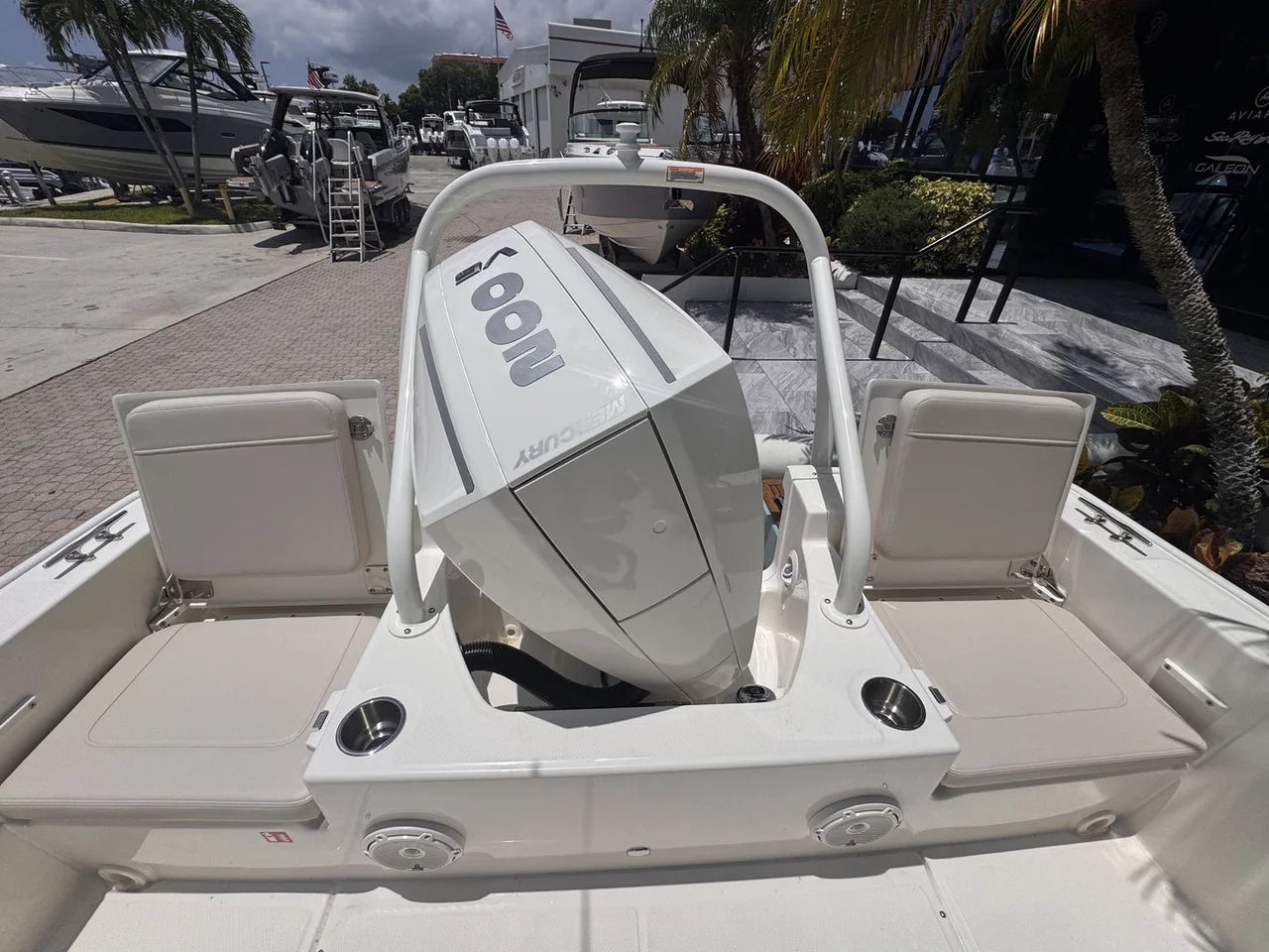2027 Boston Whaler 210 Montauk 21.0 feet, Jupiter, Florida #9