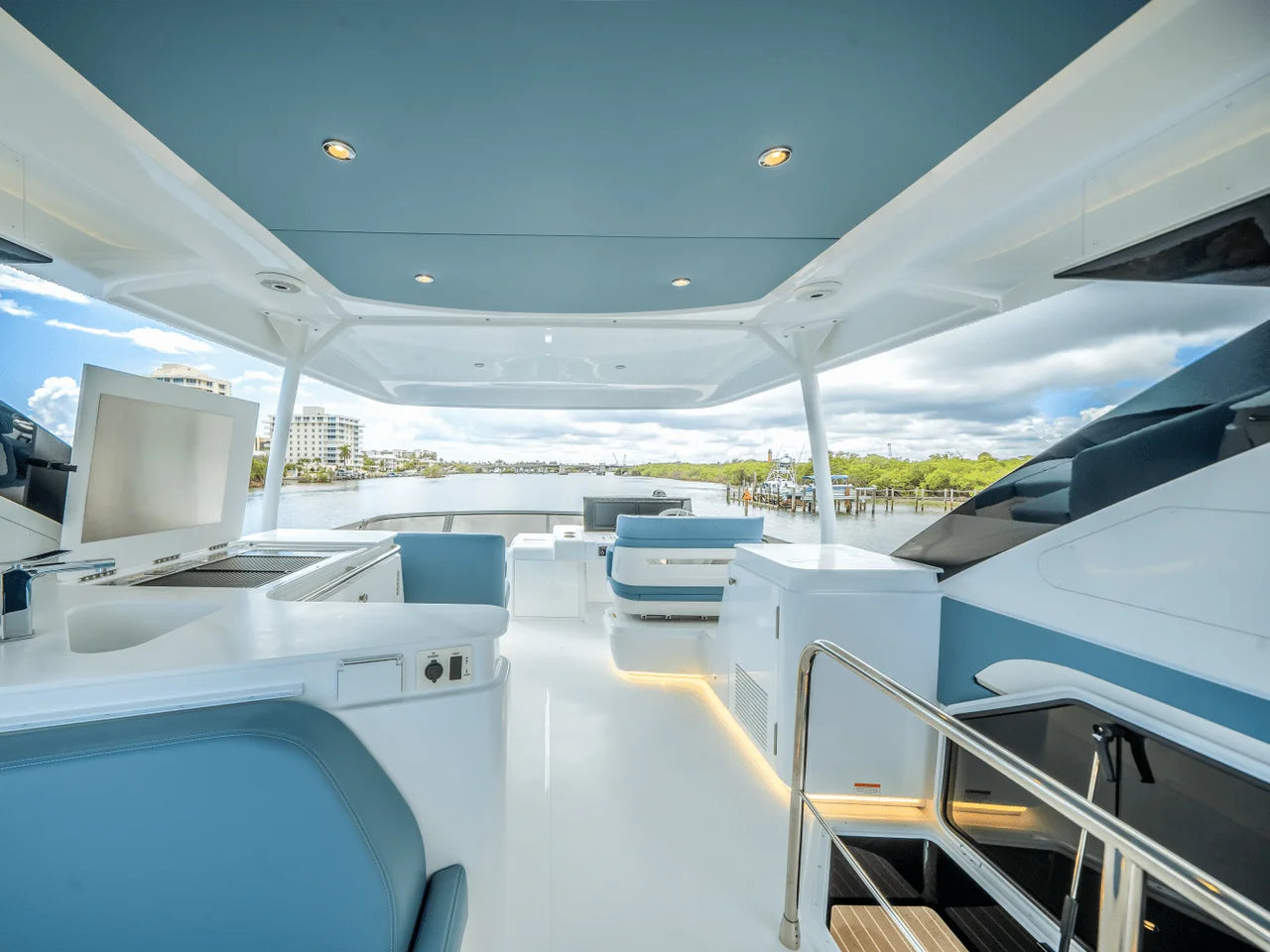 2026 Cruisers Yachts 57 FLY 57.0 feet, Pompano Beach, Florida #68