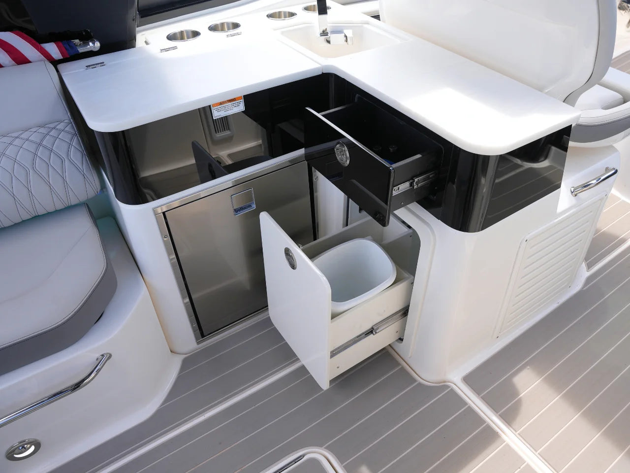 2024 Sea Ray 370 SUNDANCER 37.0 feet, Lewisville, TX #15