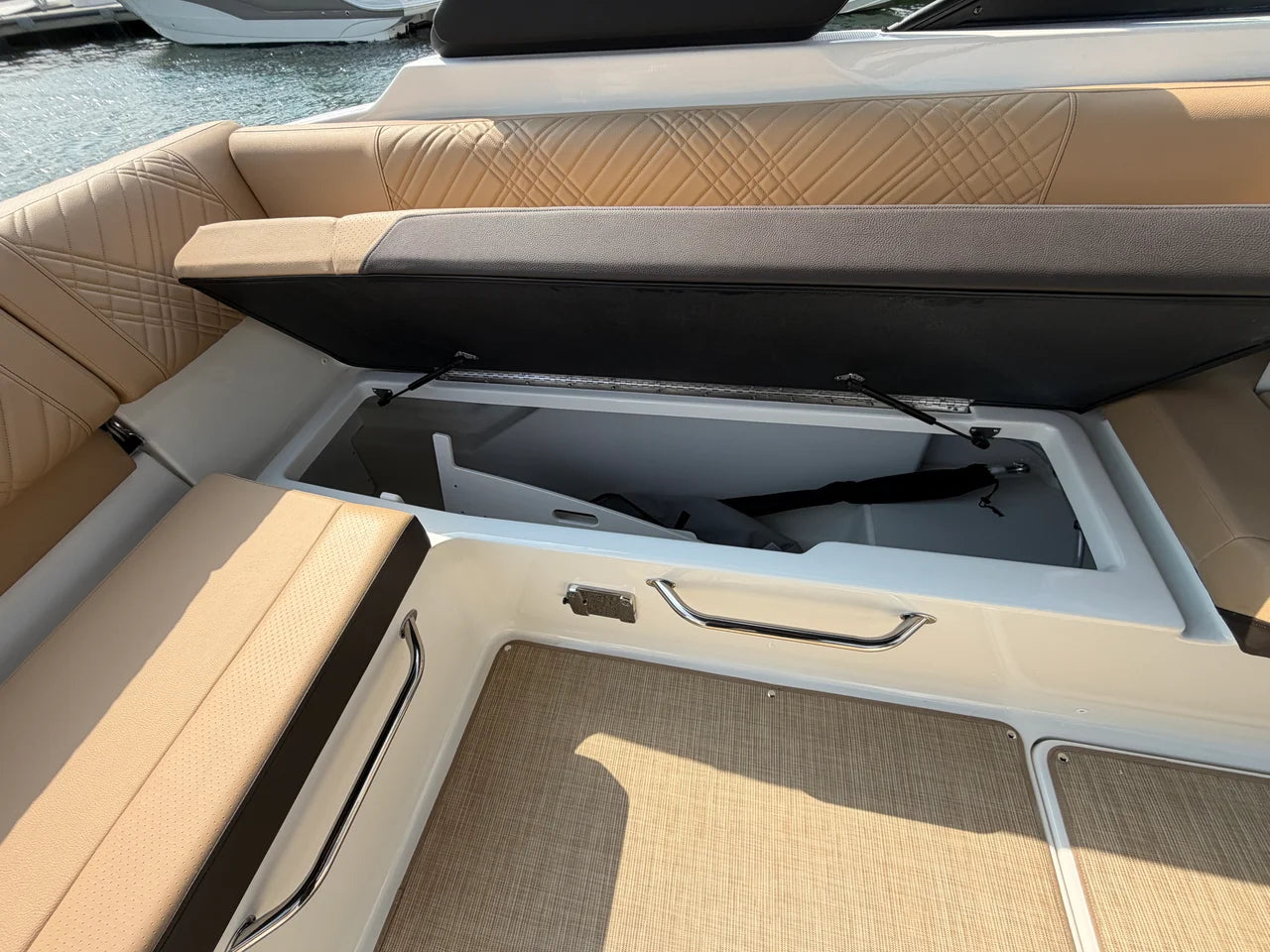 2026 Sea Ray SDX 270 Outboard 27.0 feet, Grasonville, MD #26