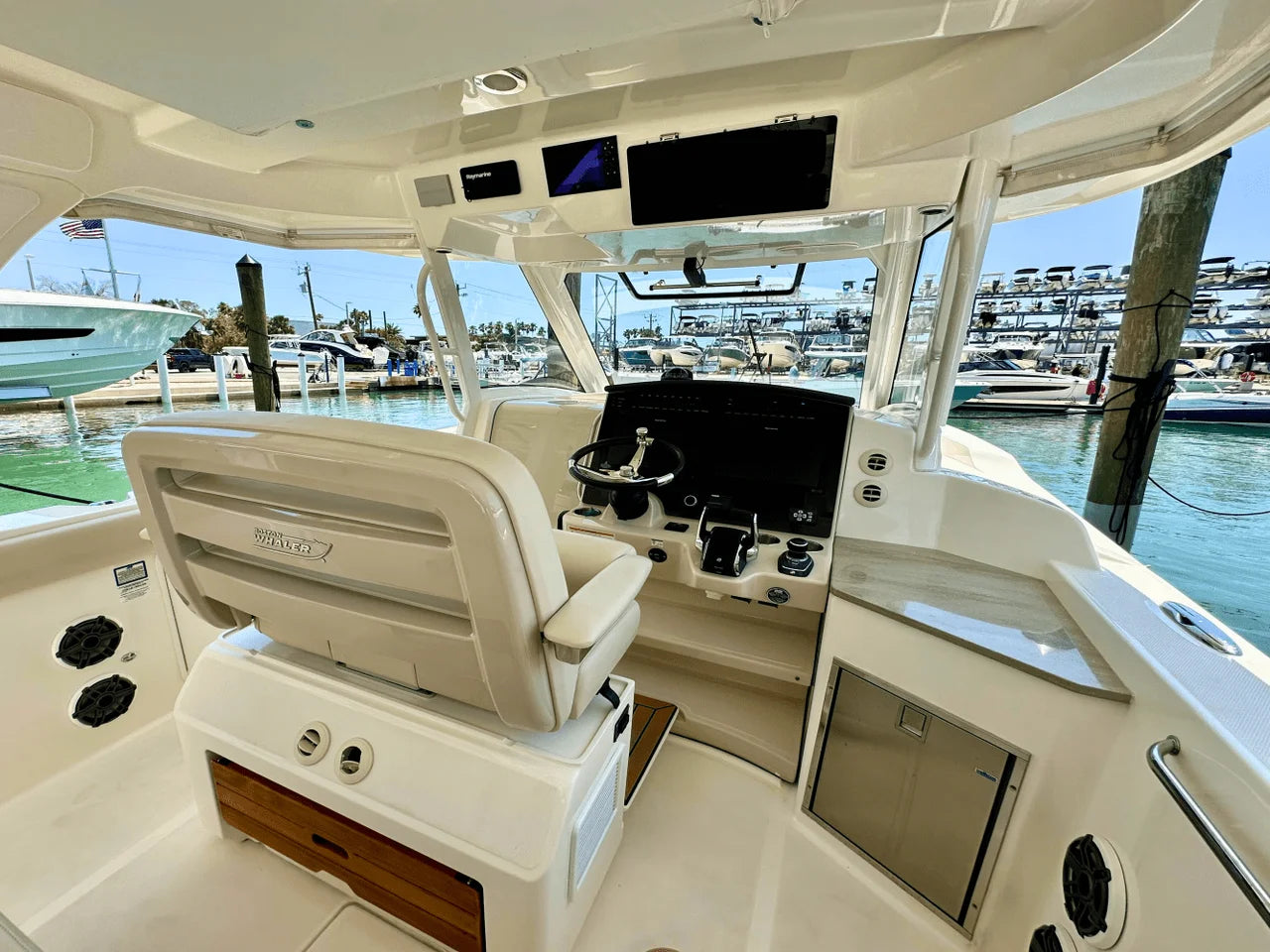 2023 Boston Whaler 350 REALM 35.0 feet, Sarasota, FL #16
