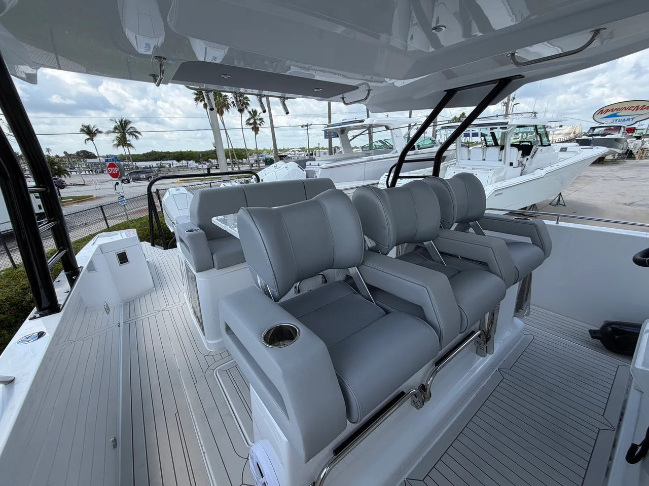 2026 Cruisers Yachts 38 VTR 38.0 feet, Stuart, Florida #9