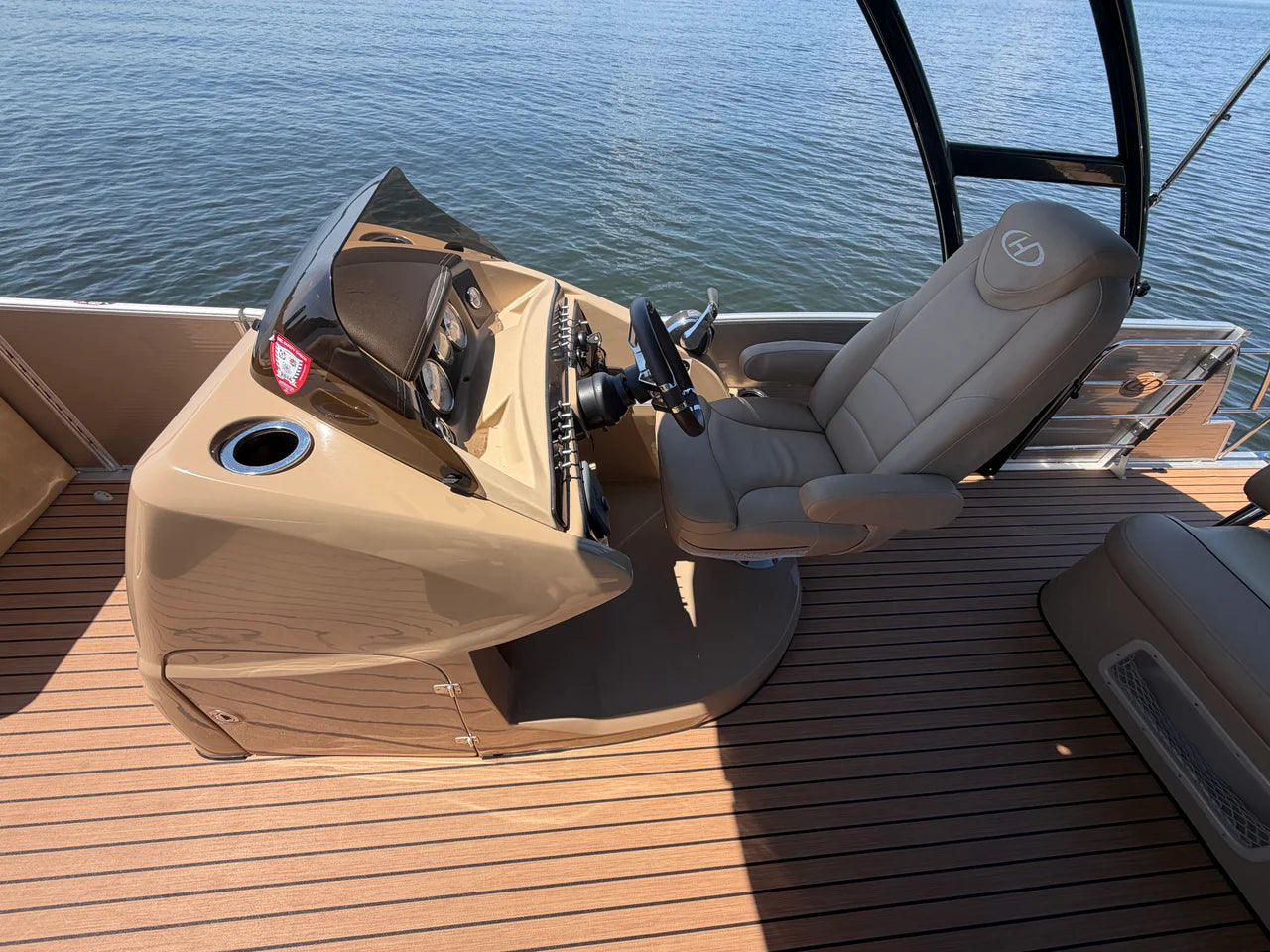 2016 Harris GRAND MARINER 270 27.0 feet, Lake Wylie, SC #26