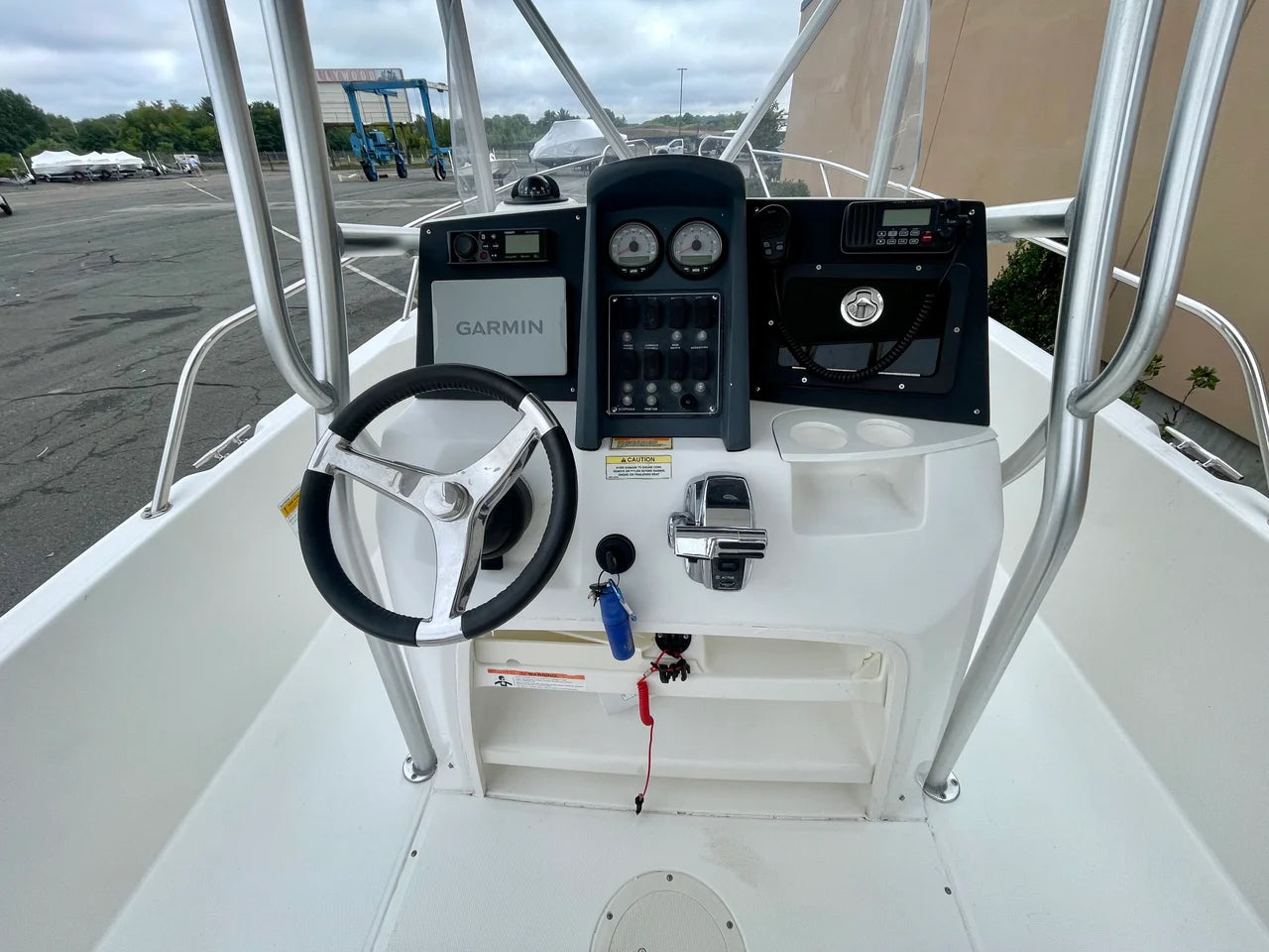 2013 Boston Whaler 230 DAUNTLESS 23.0 feet, Danvers, Massachusetts #11