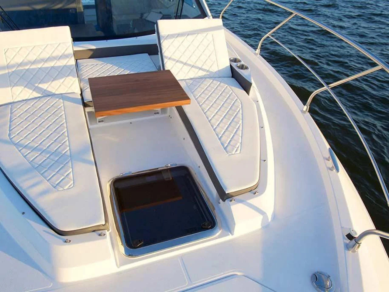 2026 Cruisers Yachts 42 Cantius 42.0 feet, Inuvik, Northwest Territories #4