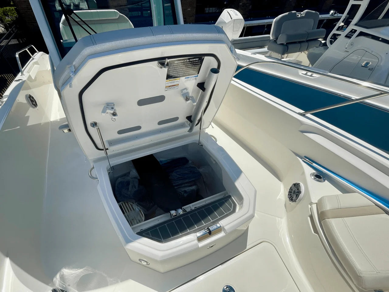 2025 Boston Whaler 280 Dauntless 28.0 feet, Quincy, MA #19