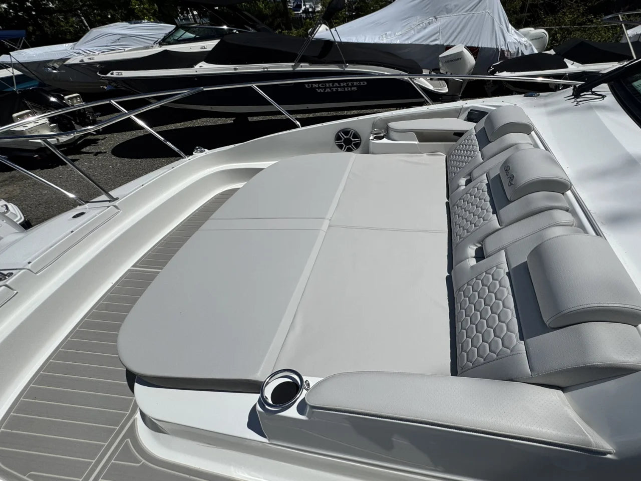2026 Sea Ray Sundancer 320 Outboard 32.0 feet, Huntington, NY #42