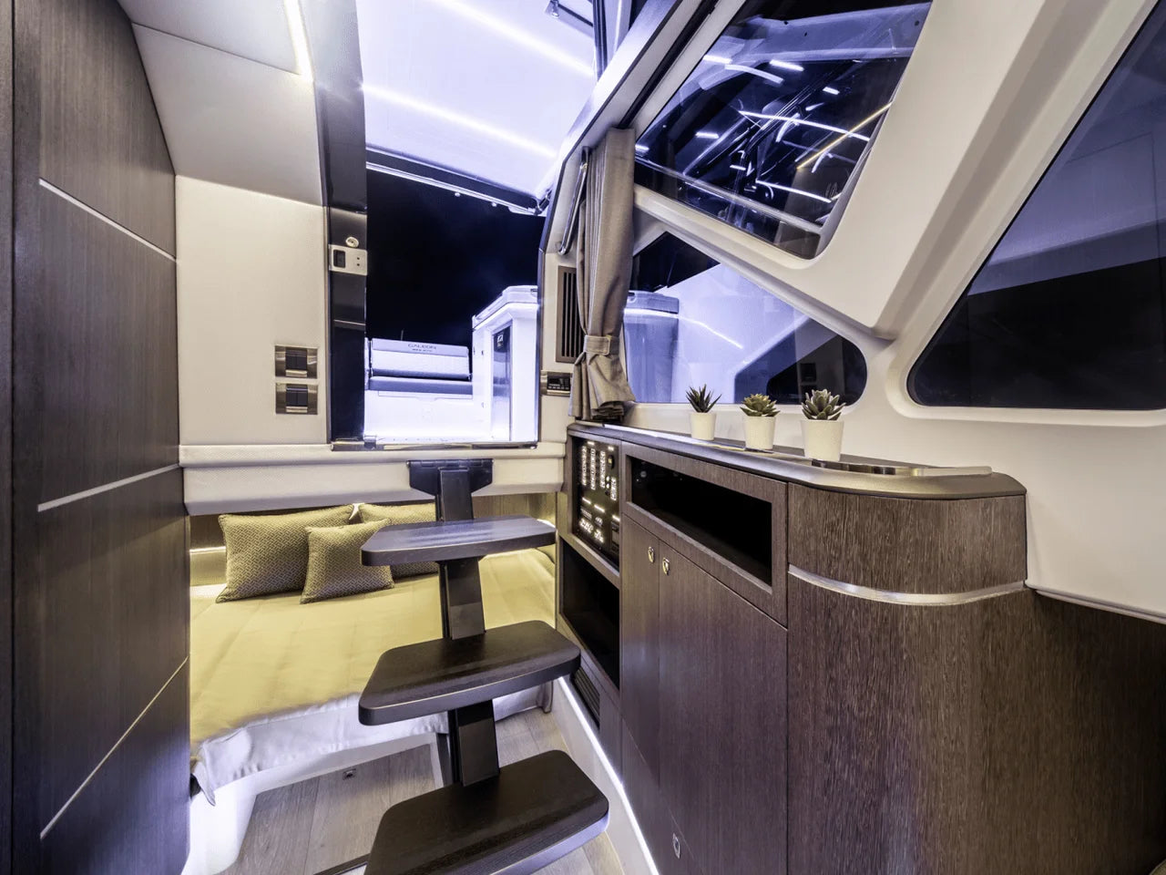 2026 Galeon 335 GTO 33.0 feet, Inuvik, Northwest Territories #20