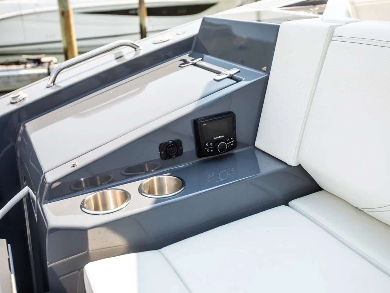 2024 Cruisers Yachts 38 GLS-OB SB 38.0 feet, Somers Point, New Jersey #16