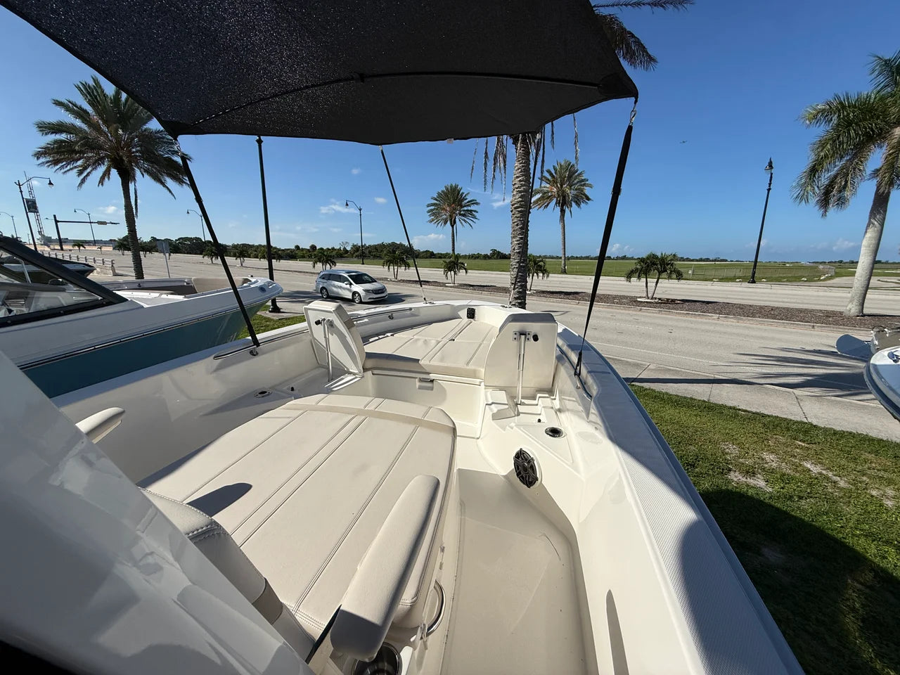 2027 Boston Whaler 250 Dauntless 25.0 feet, Venice, Florida #16